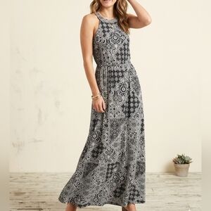 Three Hearts Black & White Pattern Halter Maxi Dress